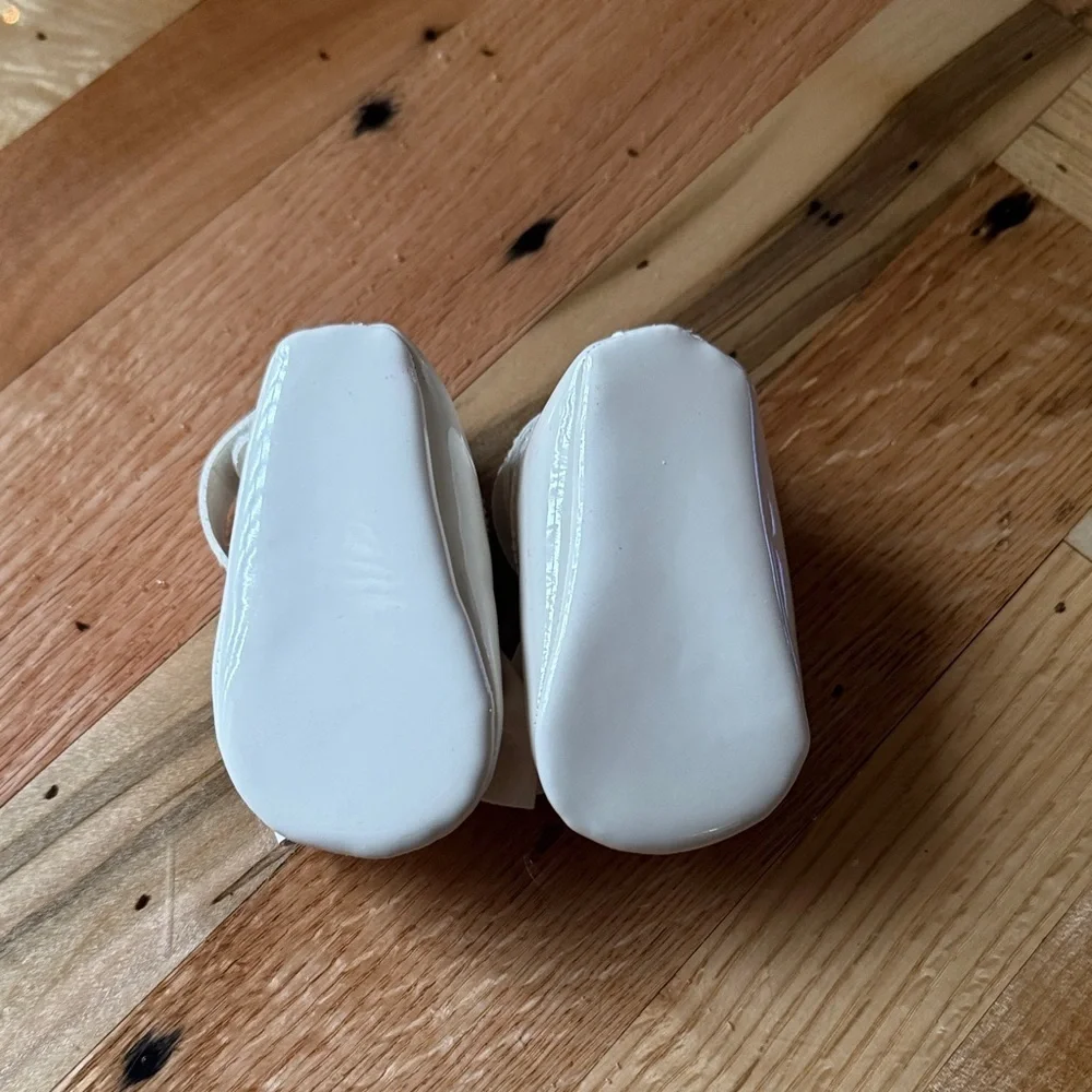 Elegant White Kids Shoes with Bow
